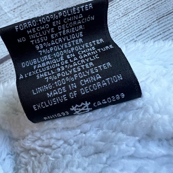 New Era Women’s STL Cardinals Knit Beanie – Fleece Lined, Excellent - Picture 6 of 6